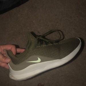 ☆ nike navy green sportswear shoes ☆